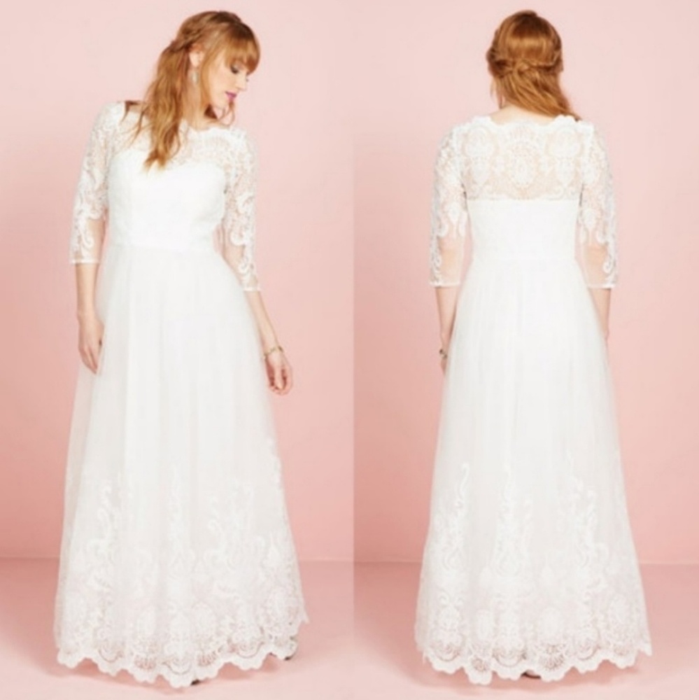 Chi Chi London White Lace Wedding Dress